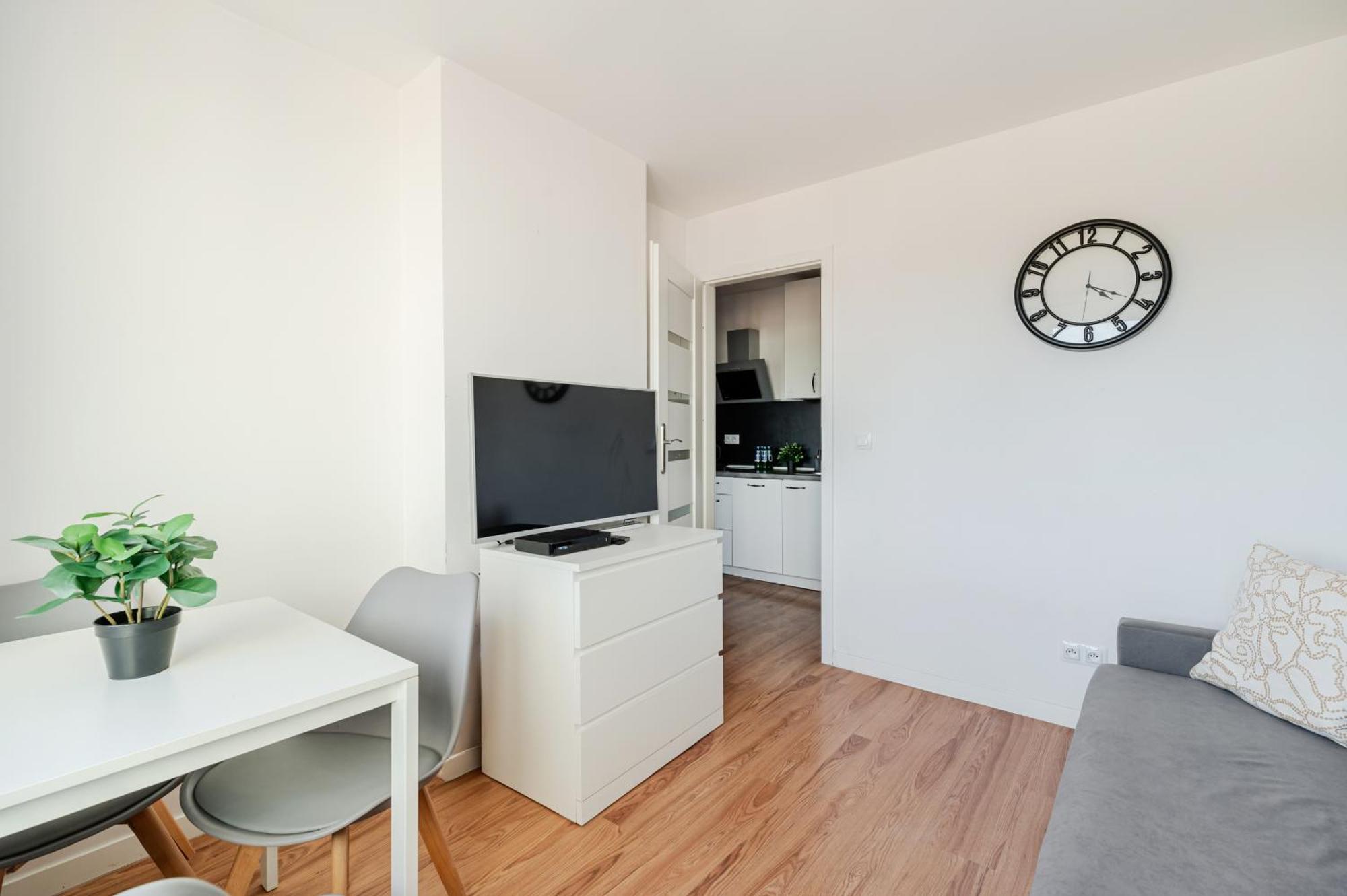 Apartments Centre By Arrenda Warsaw Exterior photo